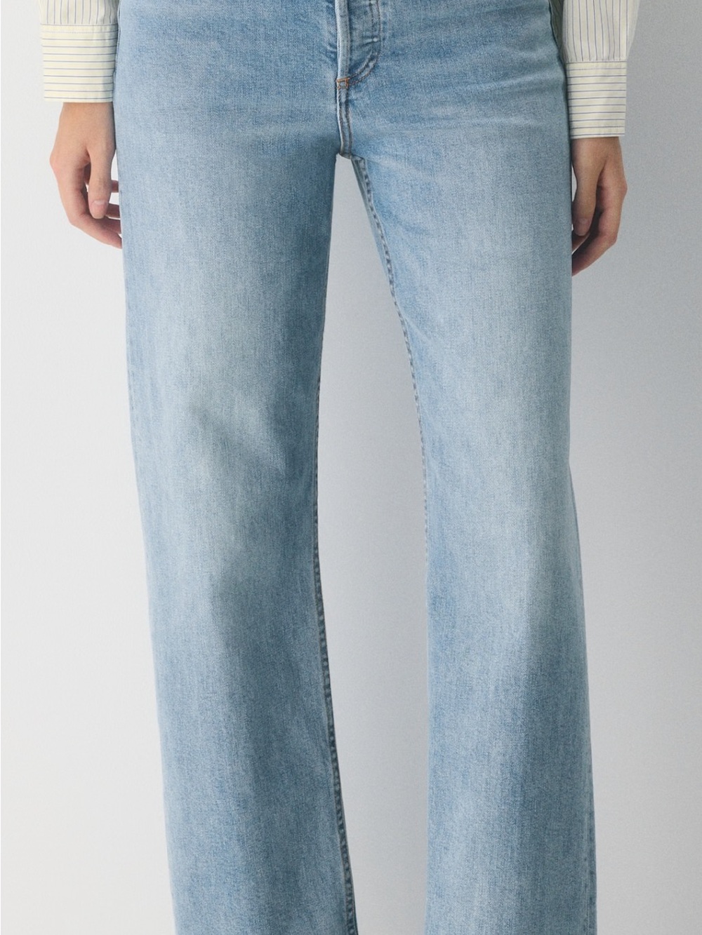 Denim Forum Light Blue Straight-Leg Women's Jeans